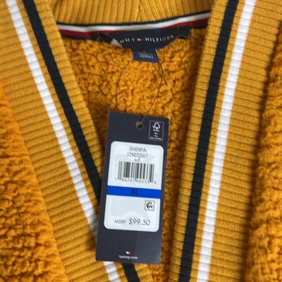 TOMMY HILFIGER
Women's Fuzzy V-Neck Cardigan Sweater Sz XL - Picture 11 of 12